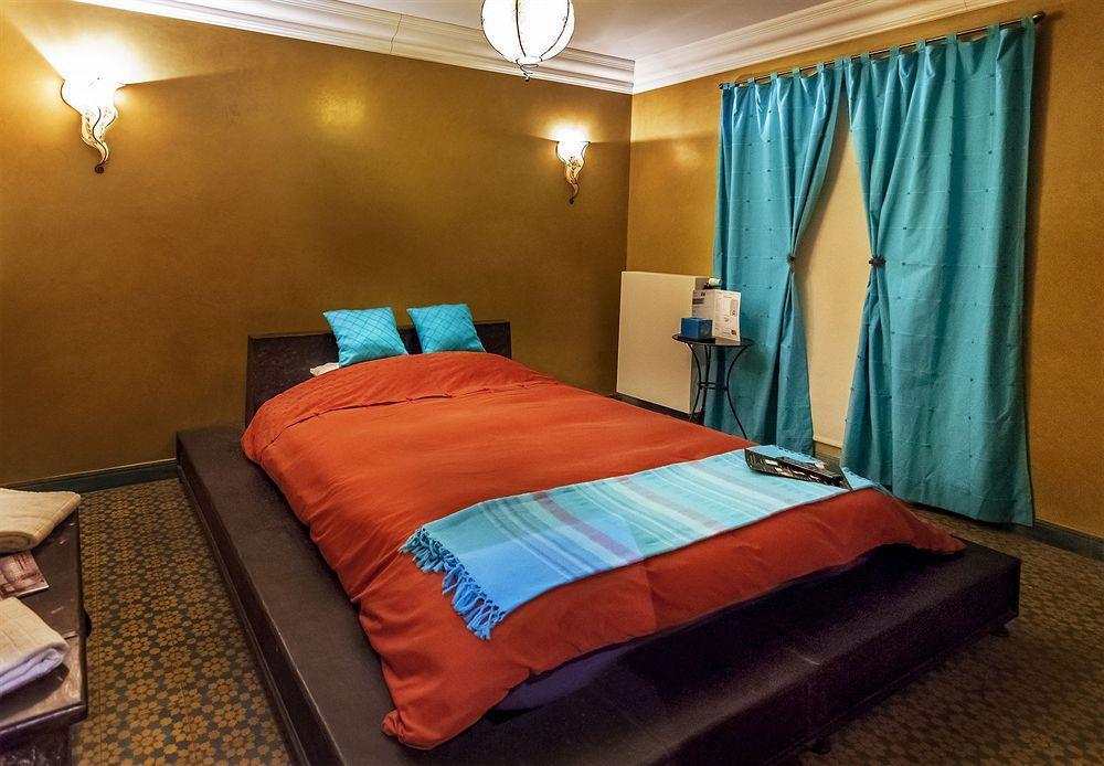Hotel Riad Лиеж Екстериор снимка