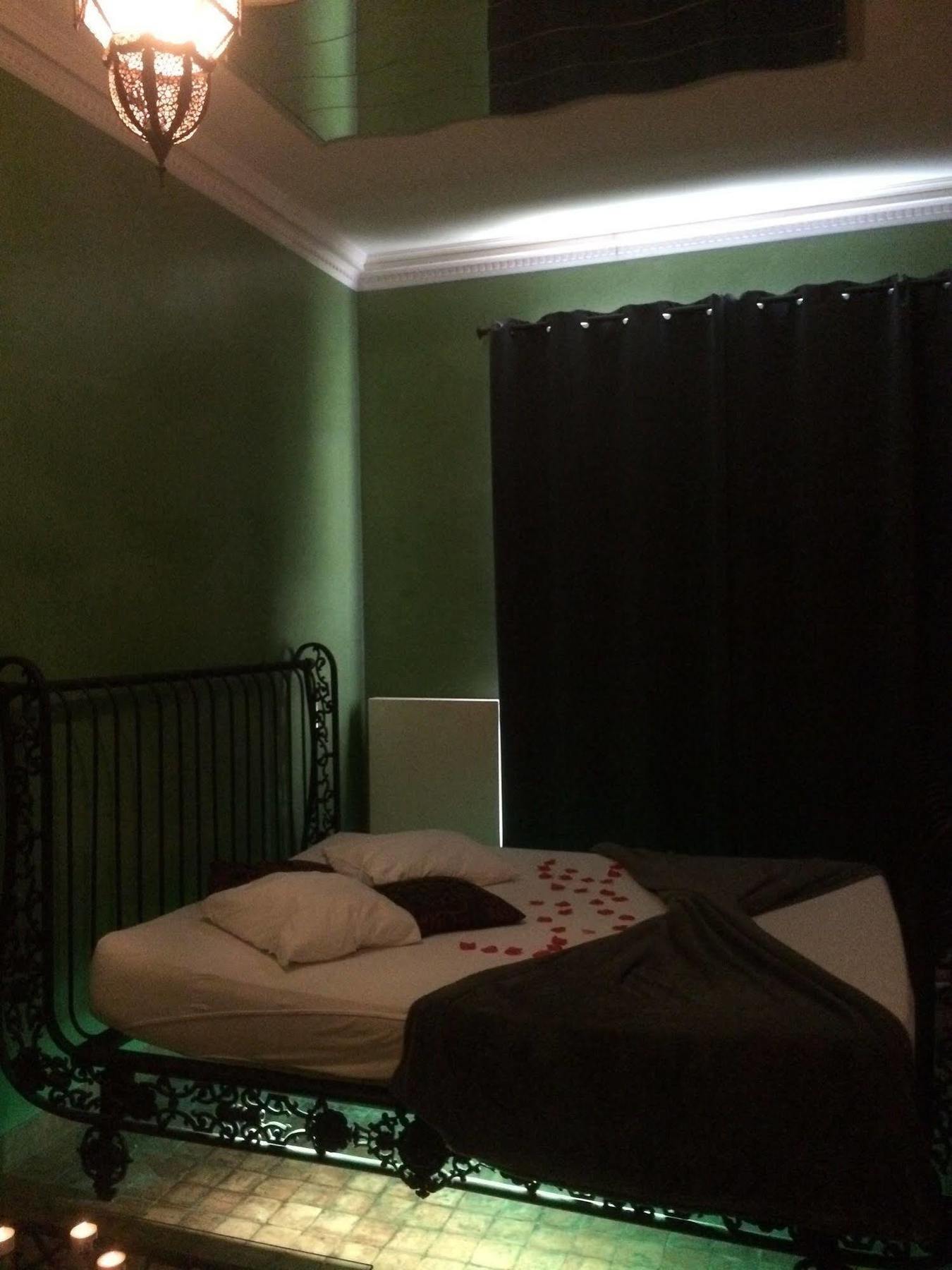 Hotel Riad Лиеж Екстериор снимка